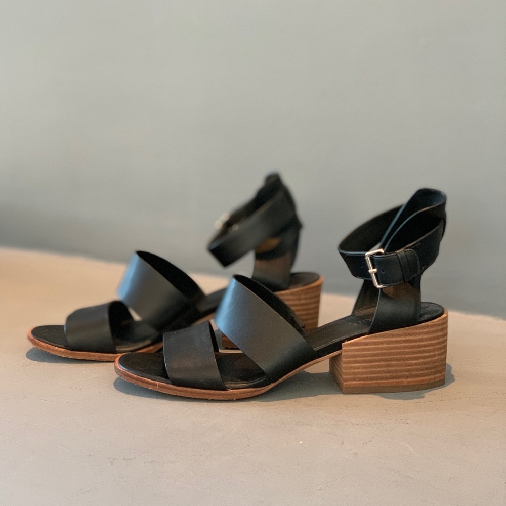 Vince Sandal with Chunky Heel